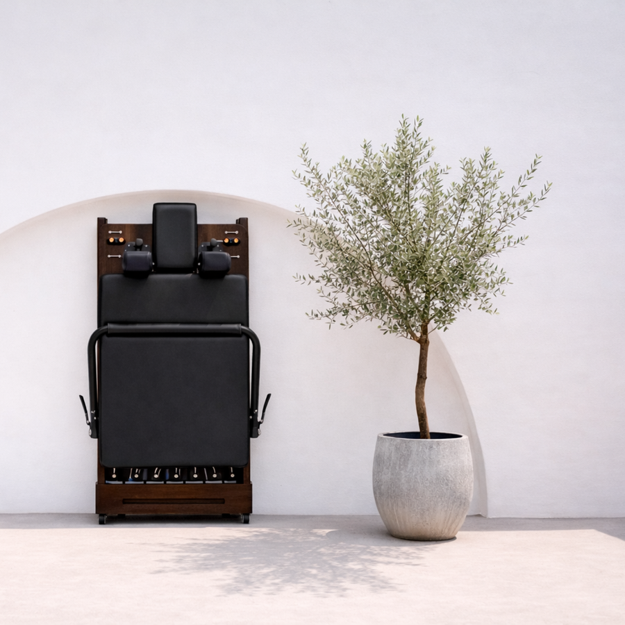 Reformer Pliable Signature Noir Pilates At Home