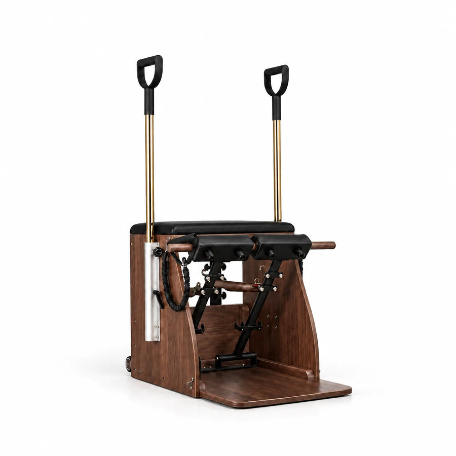 Chaise de Pilates Signature en bois sombre haut de gamme avec pédalier et ressorts